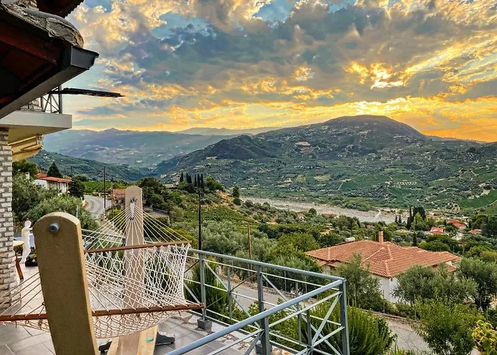 Stone Maisonettes Country house *